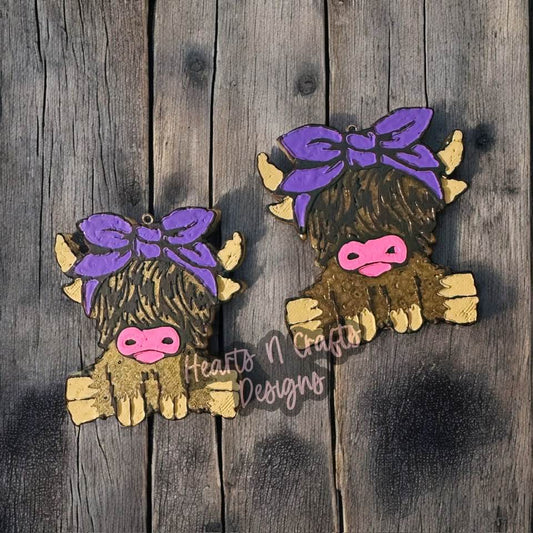 Highland Cow w/ Bow Vent Clip Car Freshies